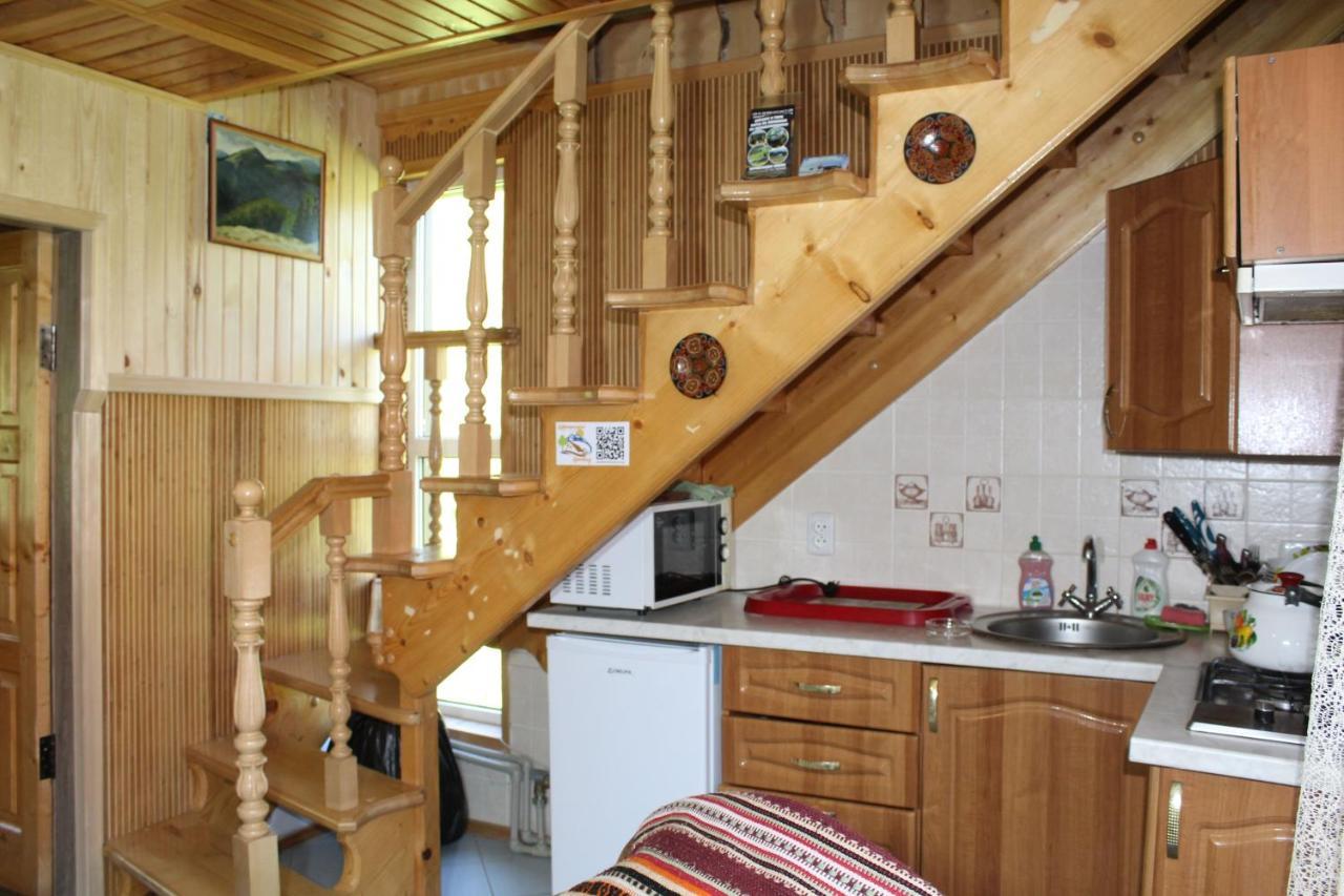 Котедж "Карпатський Краєвид" Jaremtsche Exterior foto